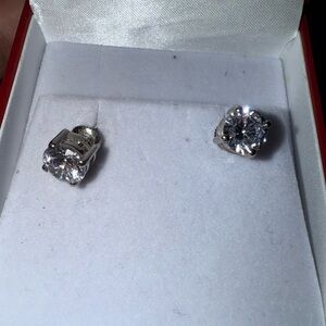 GRA Moissanite studs 14kart white gold